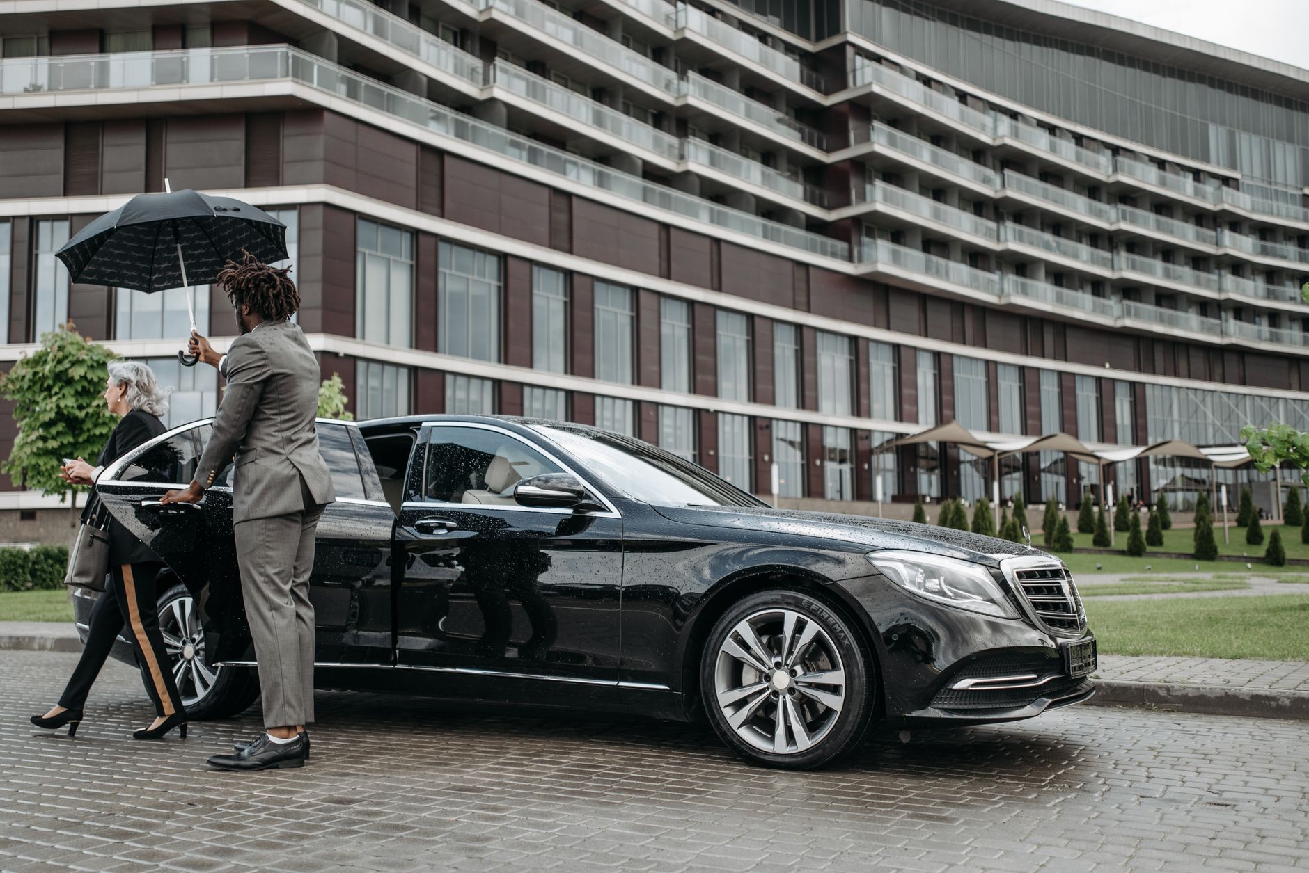 Chauffeur privé équipe à Bourges